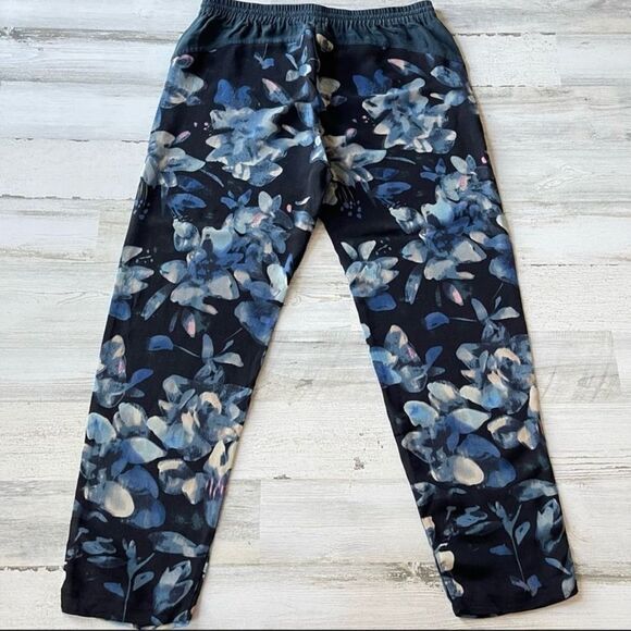 Rebecca Taylor Silk Floral Jogger Pants navy white, Sport chic style 100% silk, - Picture 4 of 13